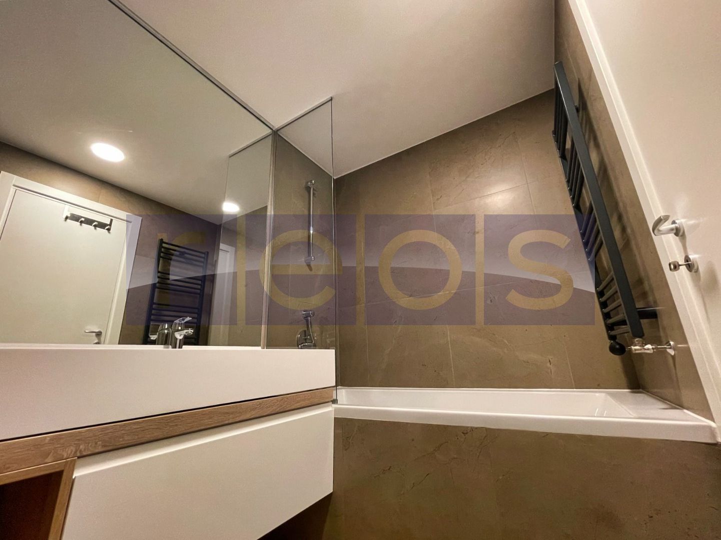 INCHIRIERE 3 CAMERE 130 MP | OHT | LOC PARCARE | MOBILAT SI UTILAT LUX - Poză 10