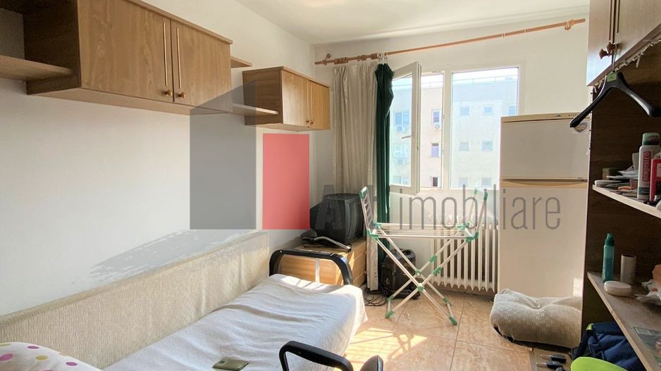 Garsoniera zona Bd Unirii/Pta Alba Iulia - Poză 2