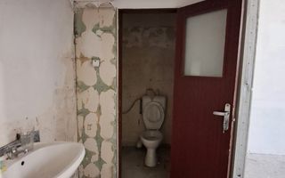 Spatiu comercial vitrina de 20 M - Metrou Eroii Revolutiei S143 - Poză 13