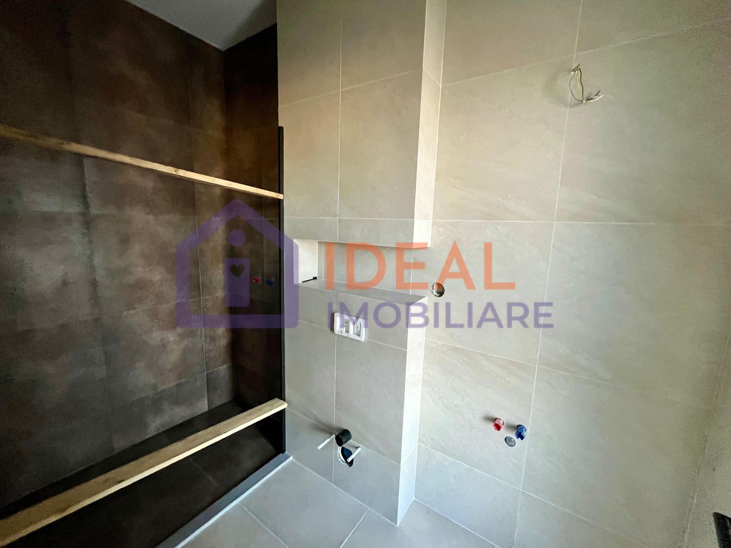 Apartament premium cu 4 camere și curte proprie – parter - Poză 9