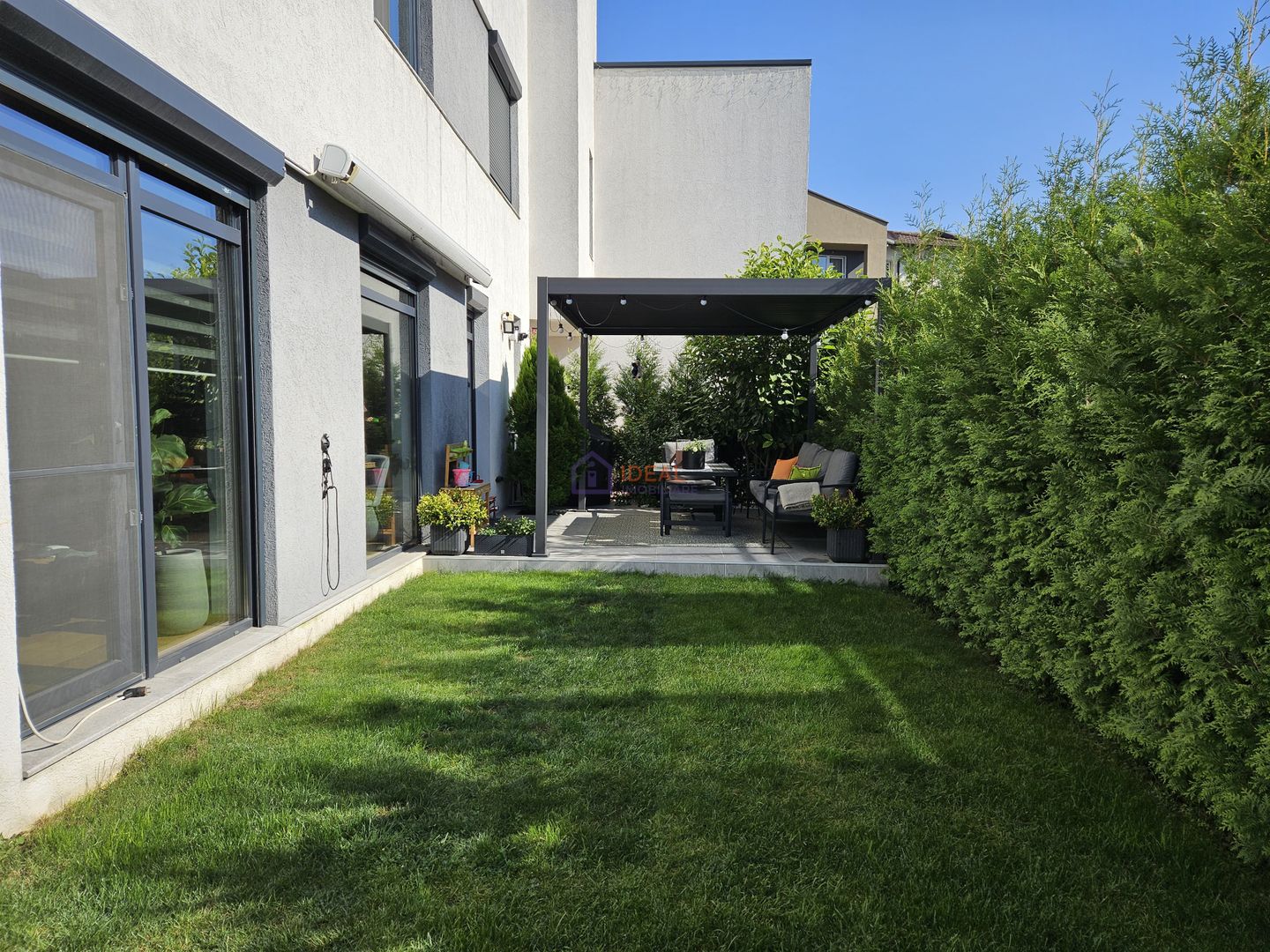 Casa Moderna cu 4 camere si terasa, zona Pictor Brana, Selimbar - Poză 5