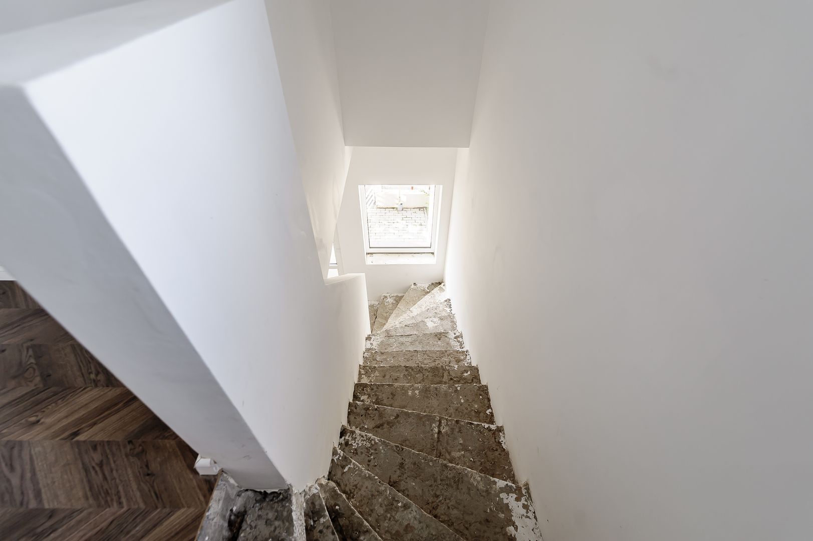 Casă nouă, în cartier Finberg Gai - Poză 10