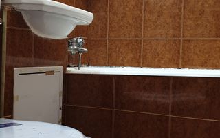 Apartament 3 camere de inchiriat Florilor - Poză 12
