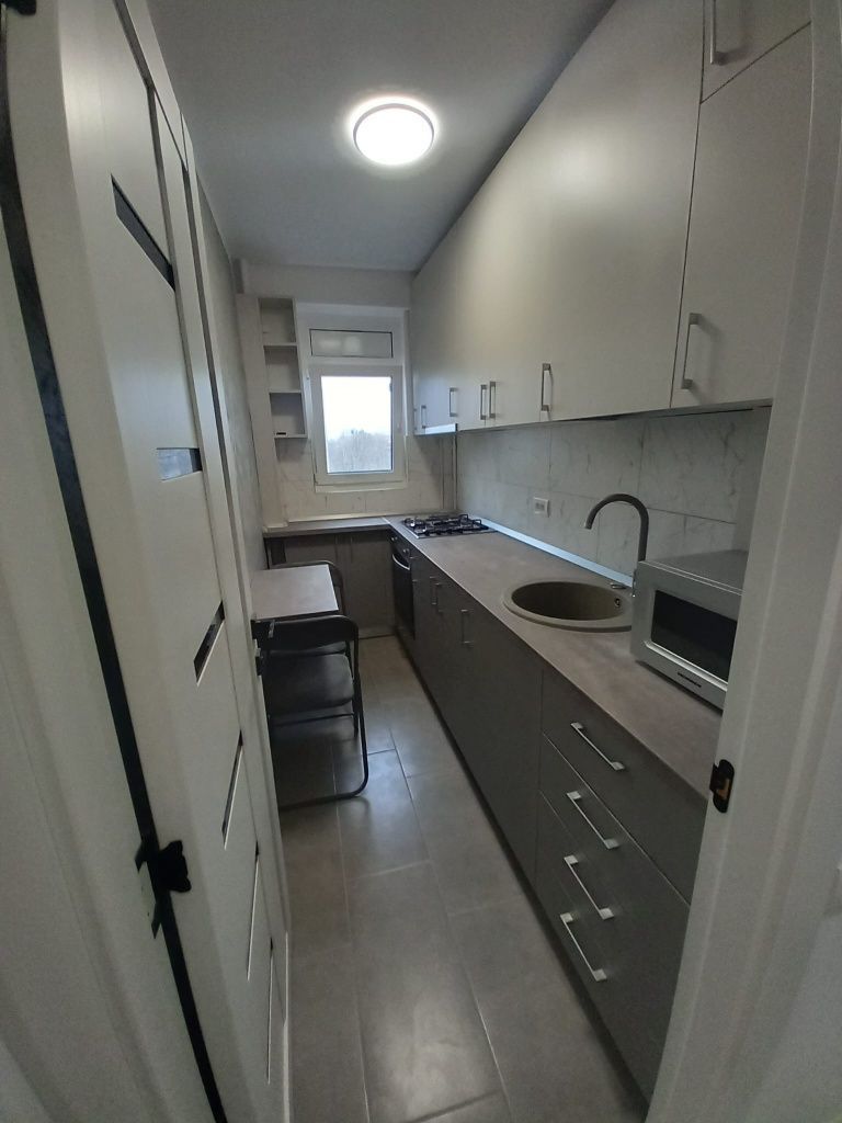 Închiriere apartament 2 camere, decomandat, cu loc de parcare - Poză 6