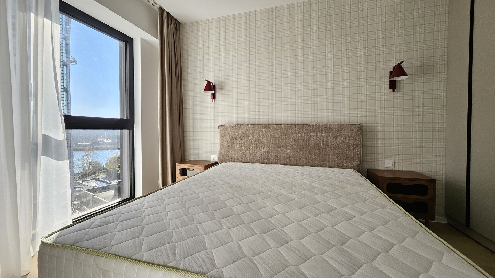 3 Camere + Parcare, terasa 10mp, One Lake Club - Poză 2