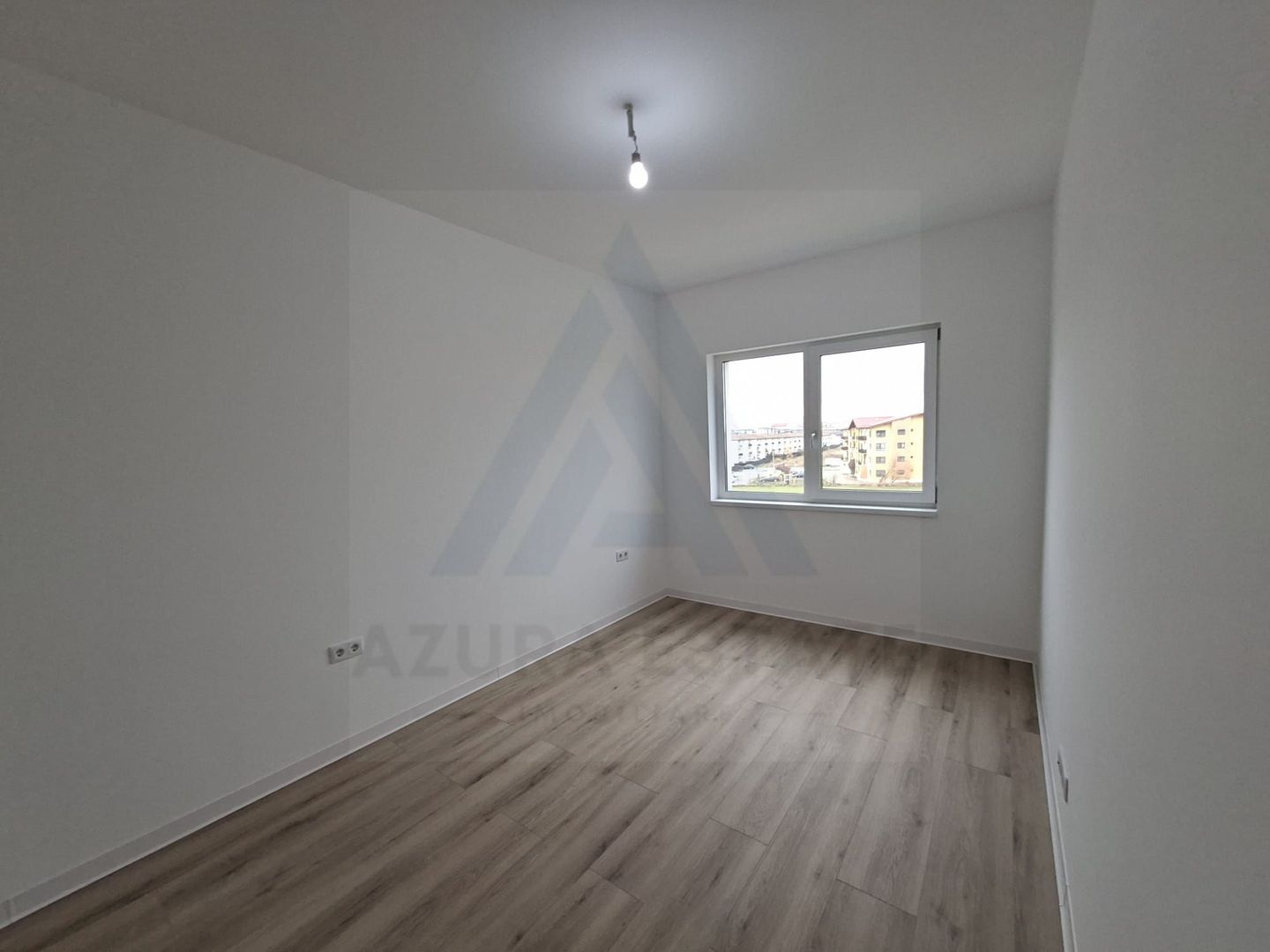 Apartament intabulat 2 camere 54 mp utili si curte 38 mp in Selimabar - Poză 7