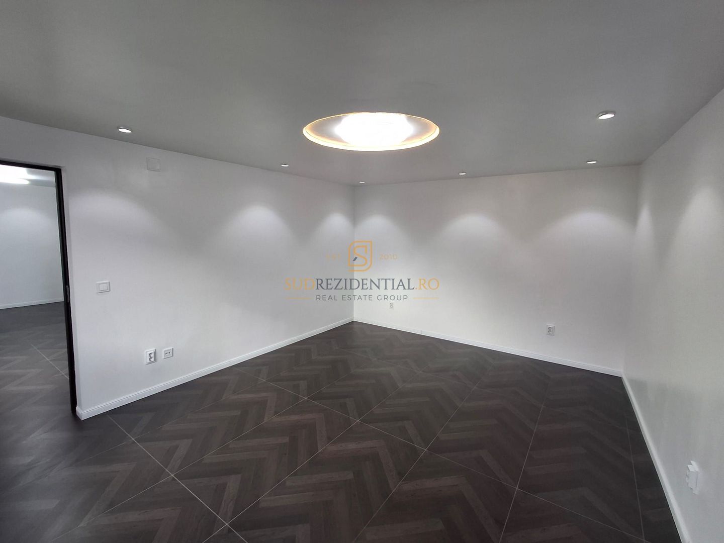 Spatiu de birouri / comercial in vila cu 2 etaje –metrou Brancoveanu - Poză 12