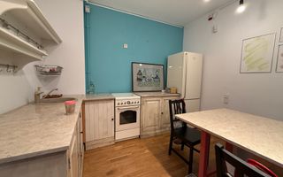 Un apartament Chic ideal ca locuinta sau activitate - Poză 12