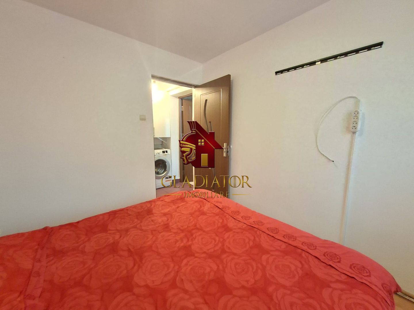 Podu Ros - apart mobilat si utilat, 2 camere, disponibil imediat - Poză 4