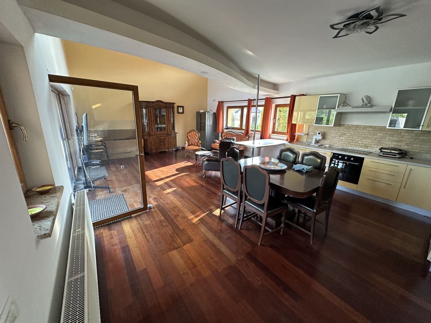 Proprietate cu piscina Dumbravita - Poză 48