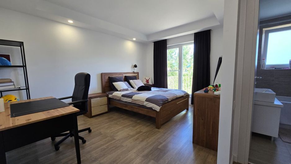 Cosmopolis - Vila N pe Colt cu 2 Dormitoare Mobilata si Utilata - Poză 8