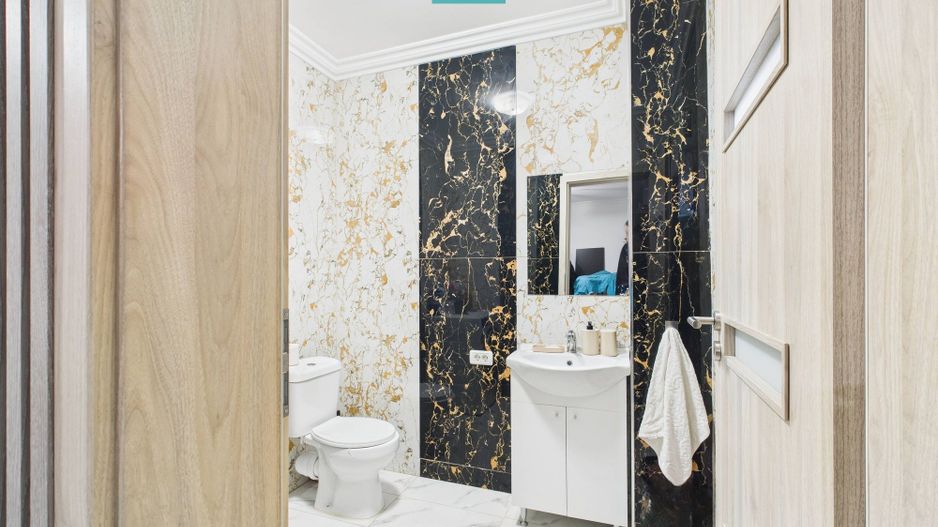 Casă cu 3 camere, P+1–Giarmata - Poză 10