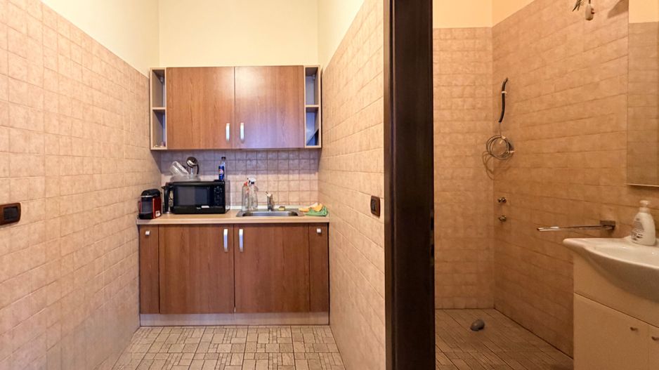 Spațiu ideal pentru cabinet sau activități de birou- Piața Unirii - Poză 14