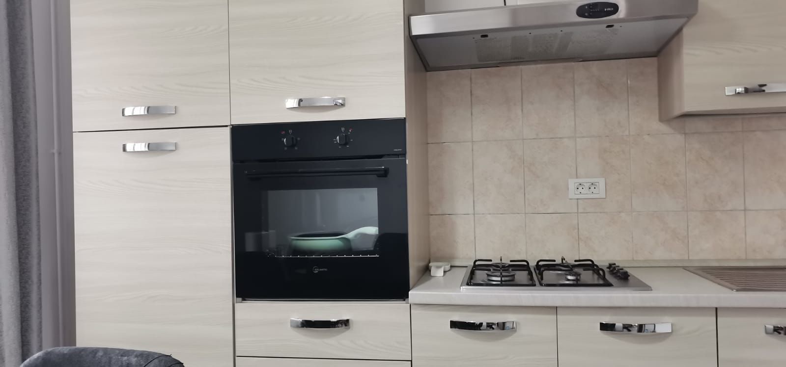 OCAZIE - Casă indiviuală modernă cu teren generos în Dumbrăvița (Cora) - Poză 5