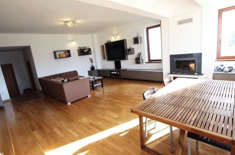 Vilă pretabila after school/ gradinta - Poză 1