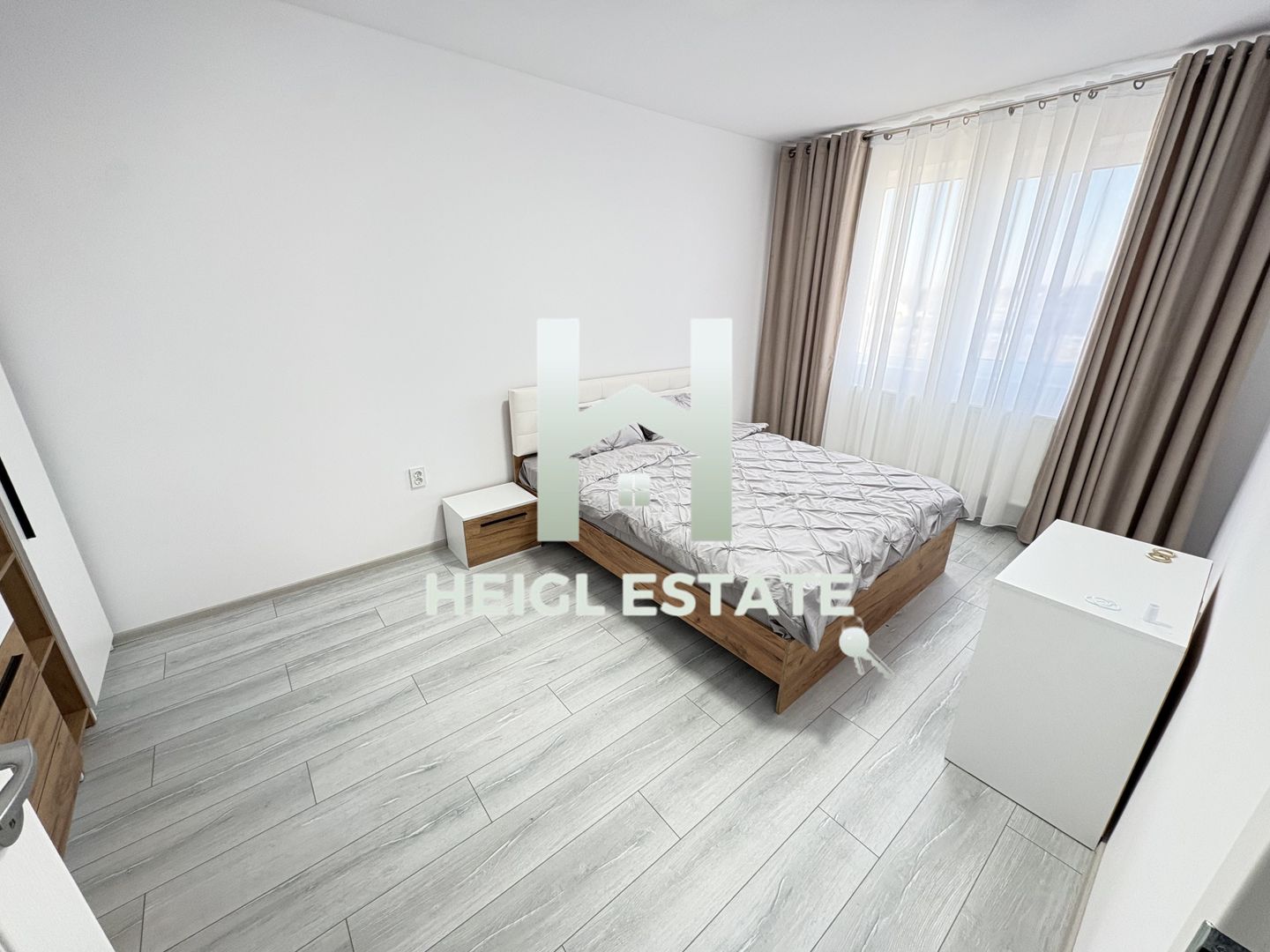 Apartament cu 2 camere decomandat in Giroc - Poză 2