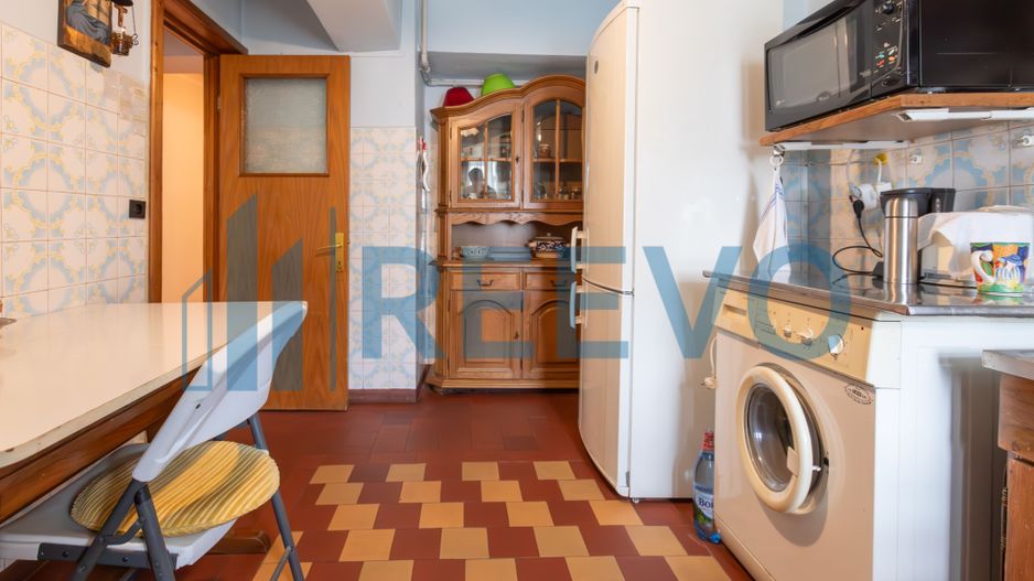 Apartament 4 camere, Ultracentral Bacau - Poză 30