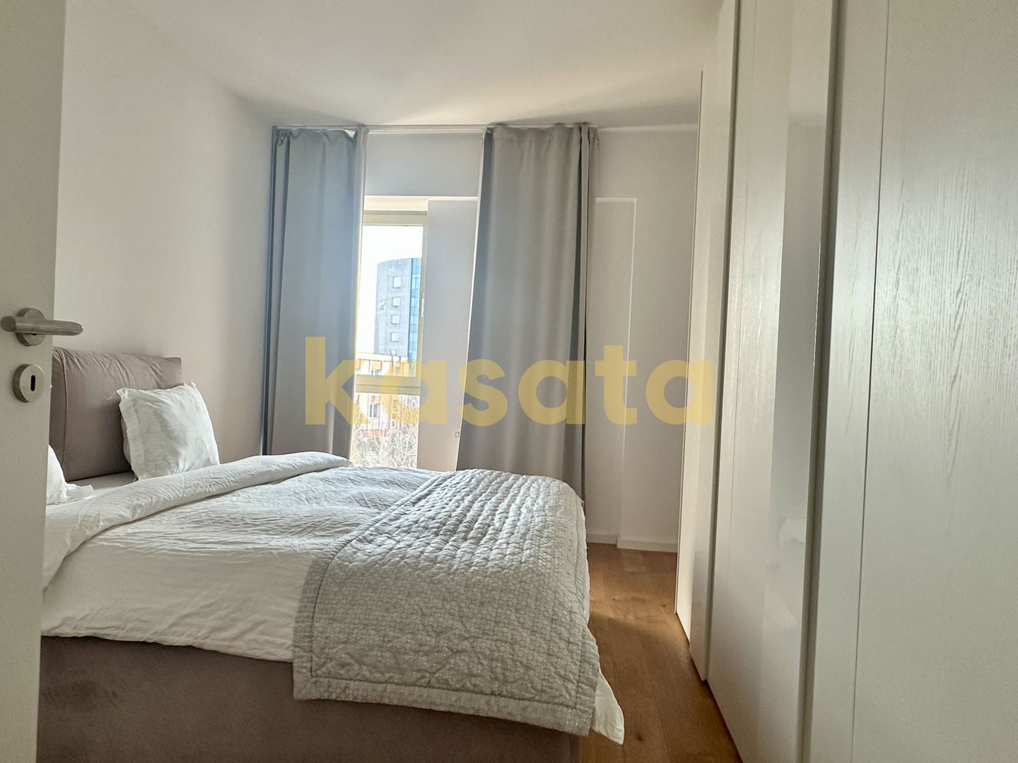 Apartament cu 2 camere, terasă și vedere spre grădină | Aviației Park - Poză 9