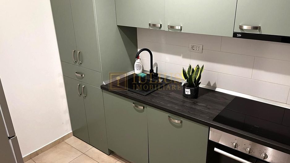 Ultra-central, 2 dormitoare, centrala proprie, langa UMFT. - Poză 11