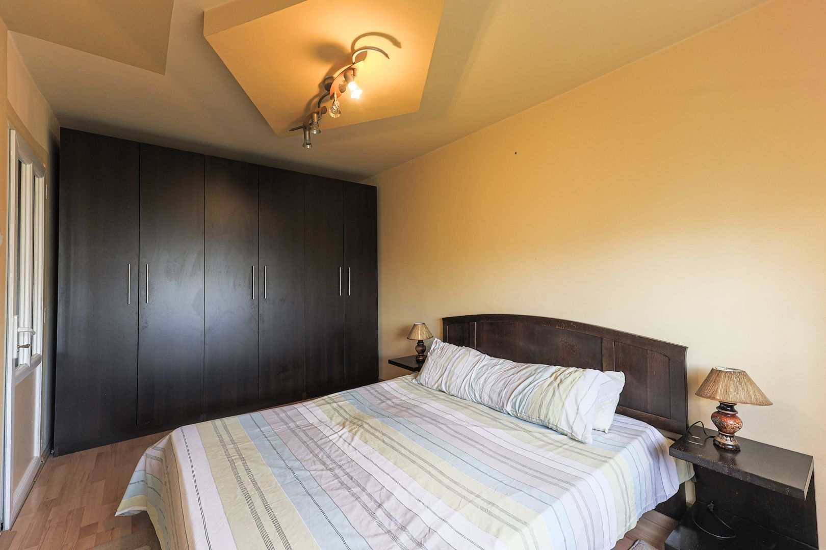 OCAZIE! Apartament 2 camere - Micalaca - COMISION 0% - Poză 2