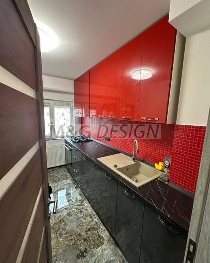 2 camere decomandat, etaj 4 ,  Dâmbovița centrala proprie - Poză 9