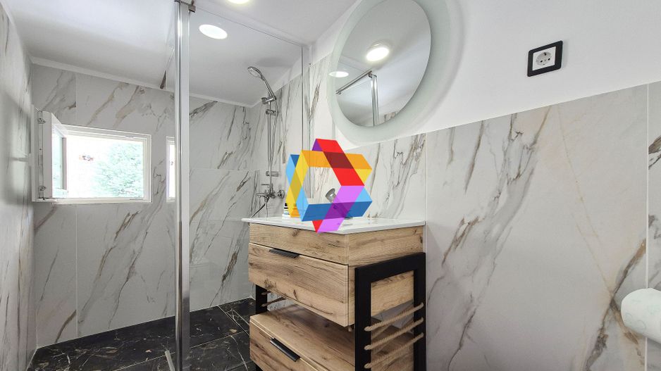 Casa regim hotelier la cheie -225 mp - Poză 13