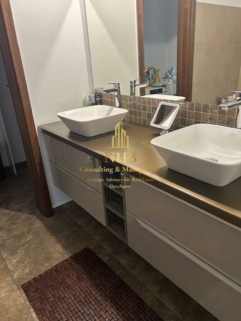 Vila individuală de vazare - Bucureşti- Sector 2- zona Obor-PARCARE - Poză 13