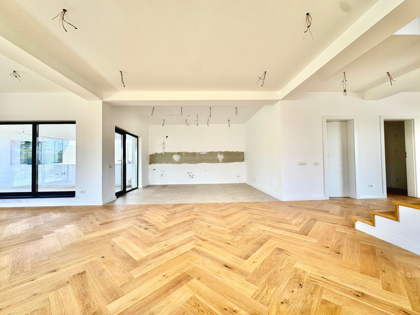 VILA 4 CAMERE - CORBEANCA - 251MP - COMISION 0% - Poză 5