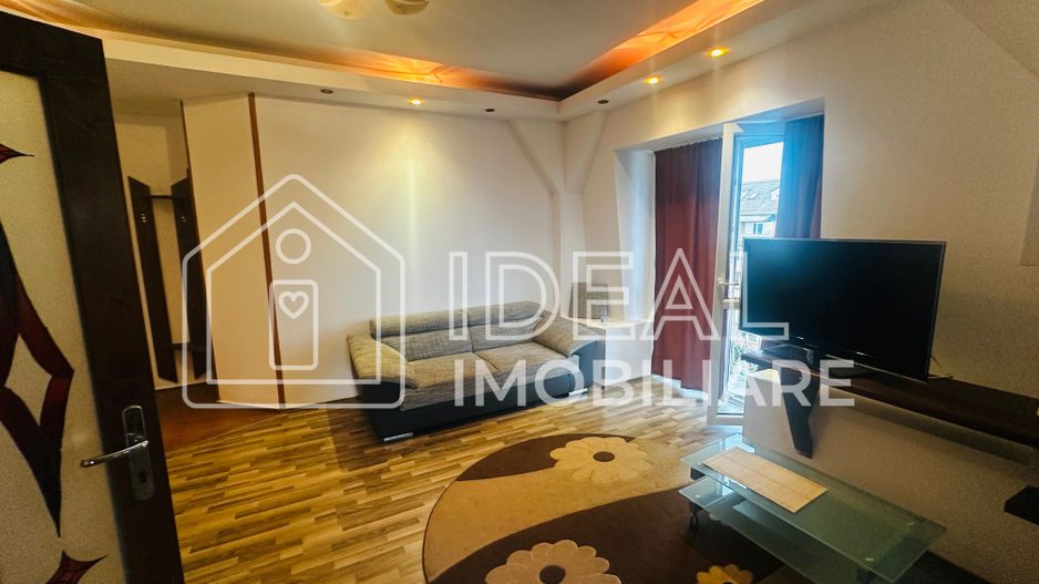 Apartament cu 3 camere la mansarda, in zona Terezian - Poză 1