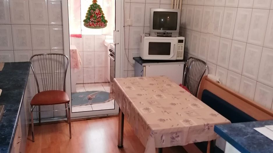 Apartament 2 camere,sector 4,etaj 2 din 4, liber imediat - Poză 9