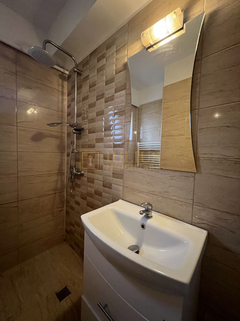 Piata Unirii; dormitor +birou;parcare privata si boxa (centrala proprie si ctr.) - Poză 15