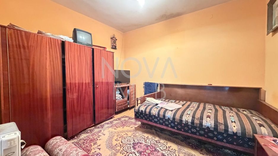 CASA DE VANZARE IN AVRIG – SPATIU GENEROS - Poză 7