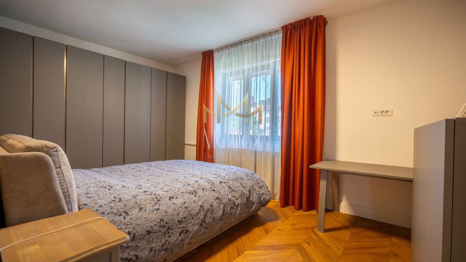 Apartament superb 4 camere | 140 mp | zona Ultracentrala/UMF! - Poză 11