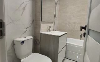 Apartament cu două camere de închiriat, zona Valea, str. 22 Decembrie, bl. B3, Pașcani - Poză 8