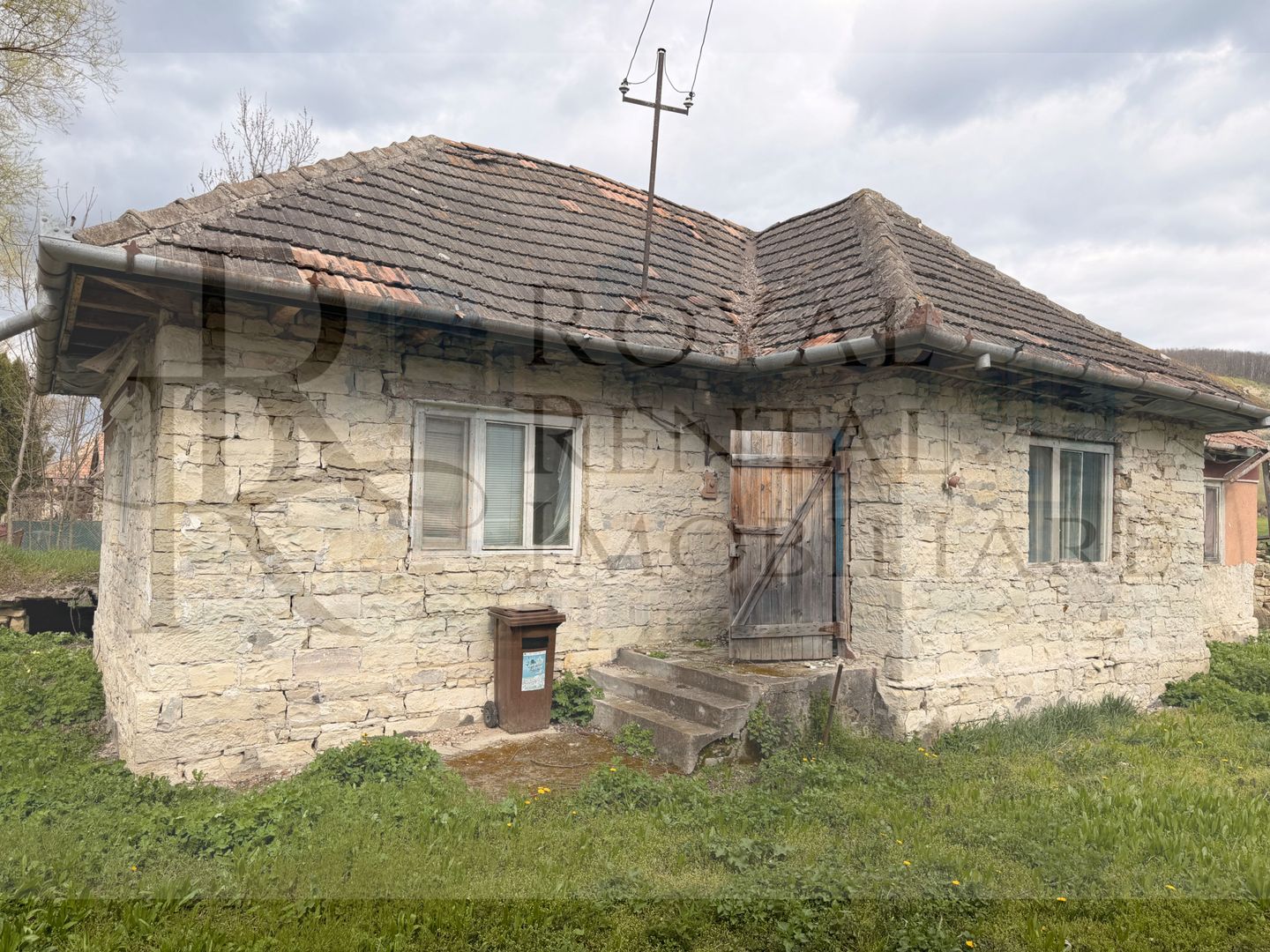 Comision 0! | Casă + teren generos | 2600 m² | Oportunitate unică - Faureni - Poză 3