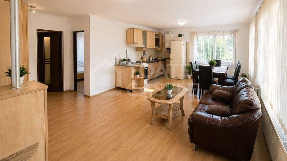 Apartament cu 3 camere, zona Grand Hotel, Buna Ziua - Poză 1