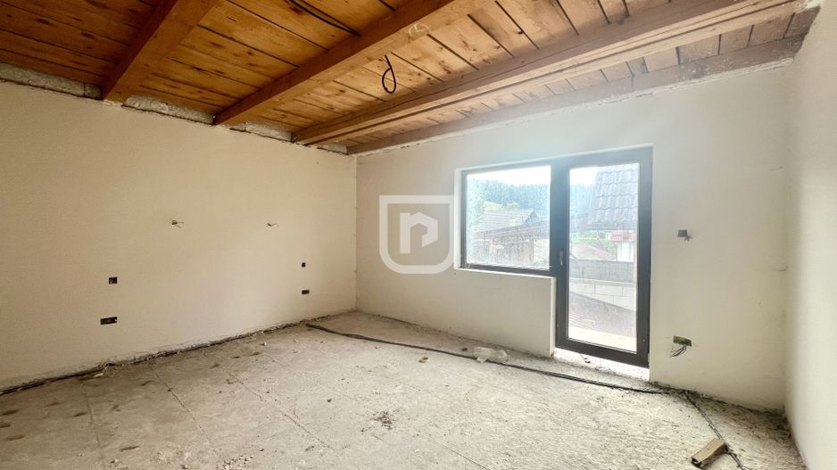 Casa "rosu+" in Gura Humorului | Bucovina - Poză 7