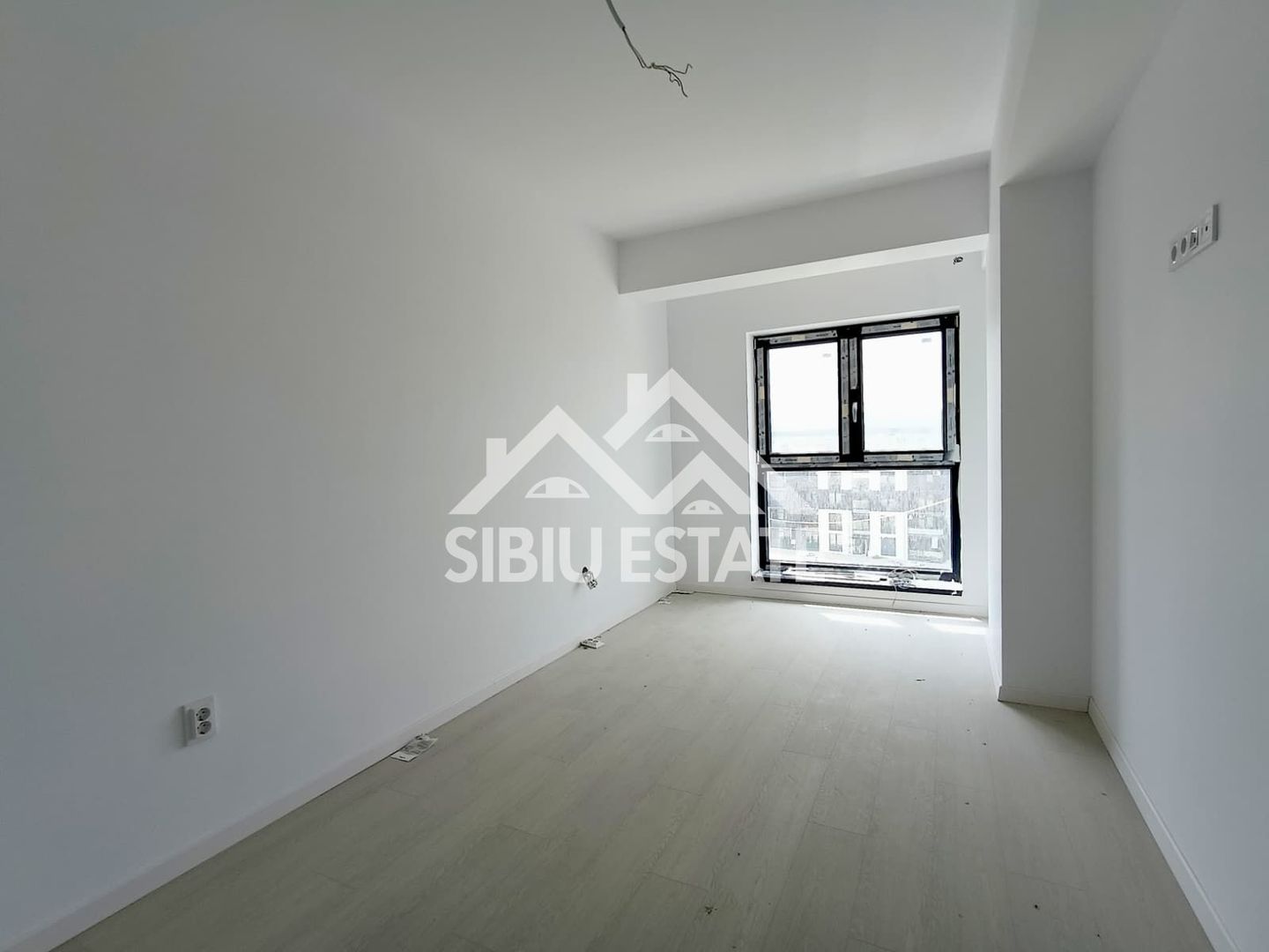 Apartament modern 2 camere ,parcare acoperita Șelimbăr  Doamna Stanca - Poză 3