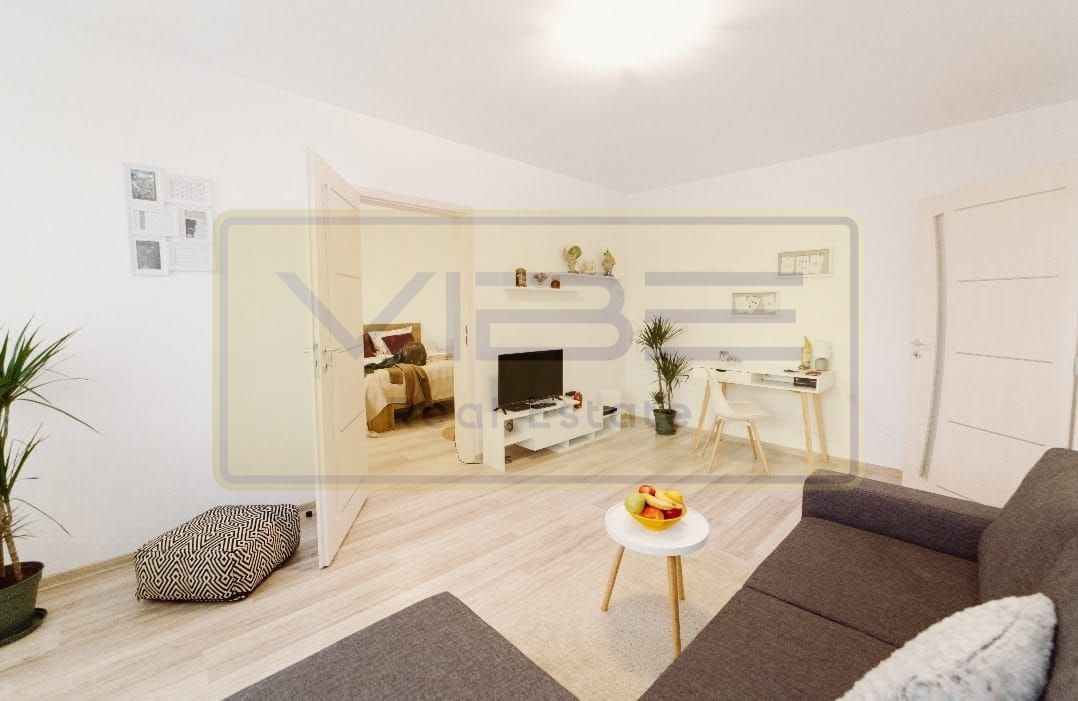 Apartament 2 camere central Podu Ros - Poză 2