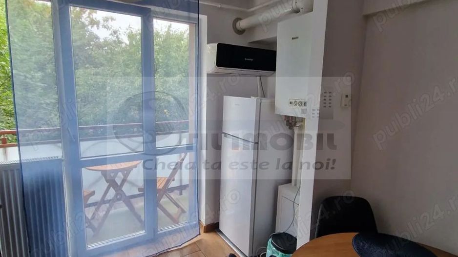 Apartament 2 camere open-space - Podu Roș - 450€ - Poză 3