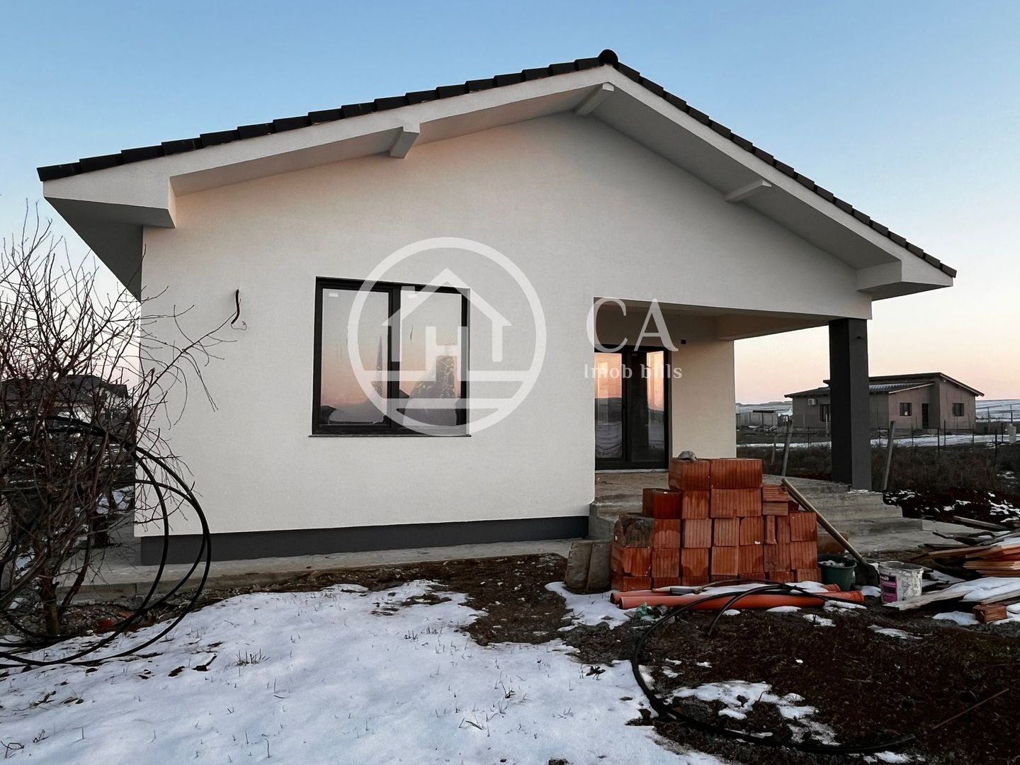 Casă de vânzare cu 4 camere in cartierul Bălcescu, Oradea - Poză 13