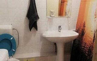 Garsoniera in zona Decebal (Bloc Reabilitat-7 minute Mentrou Piata Muncii) - Poză 2