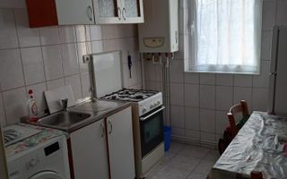 Închiriez apartament cu 2 camere - Poză 3