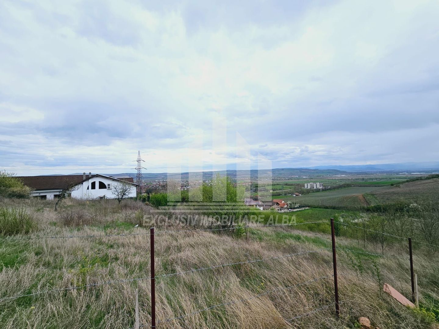 Teren intravilan de vanzare, Seigau - Poză 2