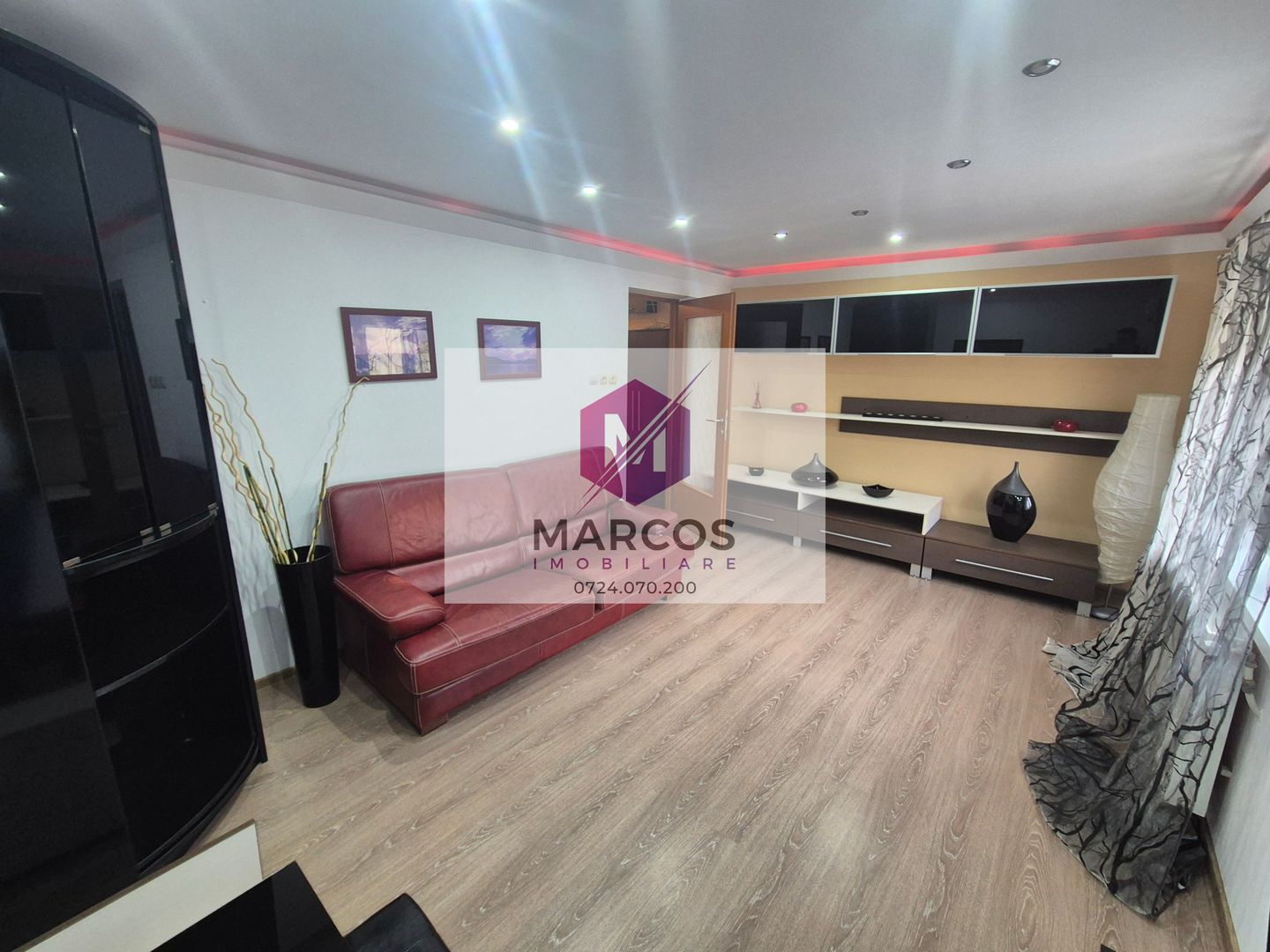 Închiriez apartament 2 camere Micro 4 - Poză 9