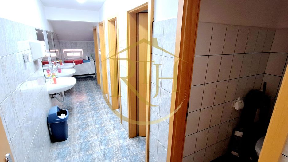 Oferim spre inchiriere spatii pentru birouri, zona Soarelui, Parcare privata - Poză 17