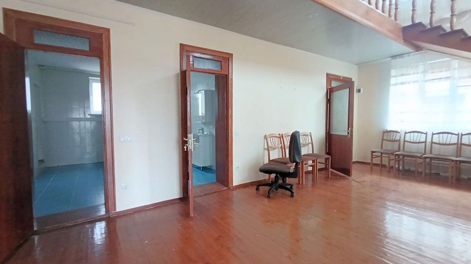 Casă + teren 7,48 ari și garaj – Drochia | 178 m² | 55.000 € - Poză 18