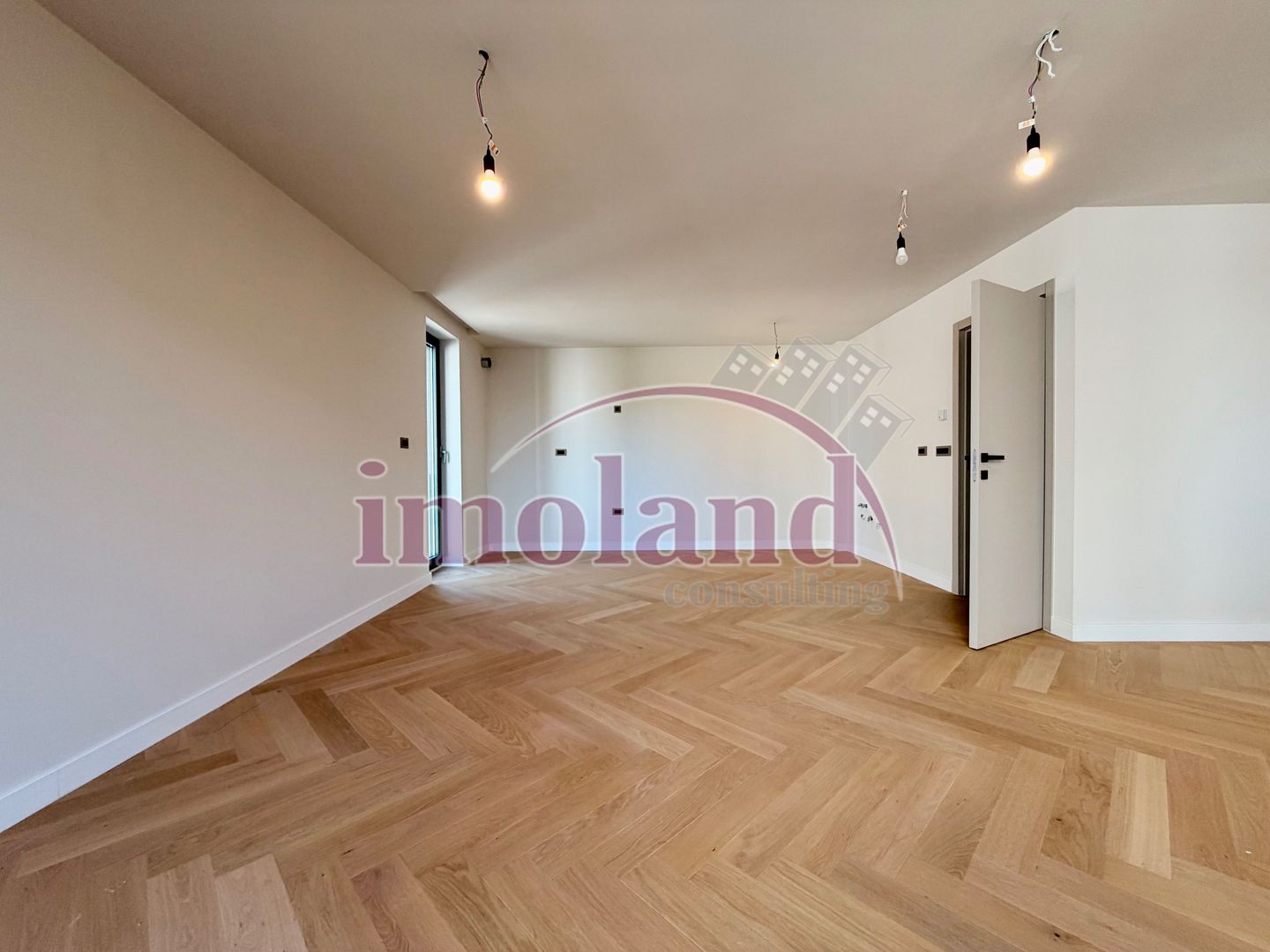 Vanzare apartament premium 4 camere 3 bai | 160 mp utili | Iancu Nicolae - Poză 3