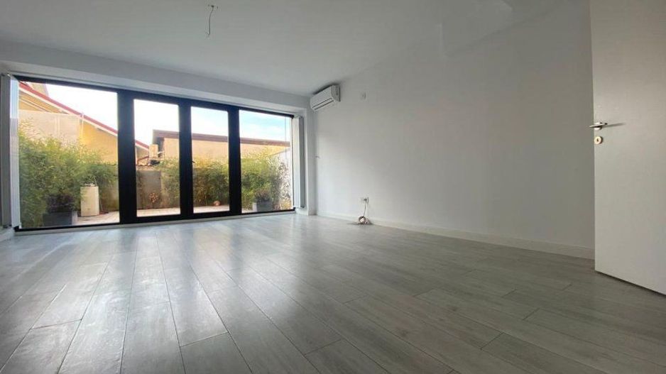 Vilă 4 camere | Pipera | Drumul Potcoavei - Poză 3