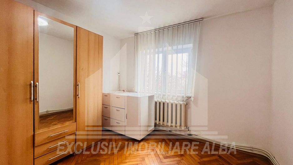 Apartament 2 camere Tolstoi, decomandat - Poză 4